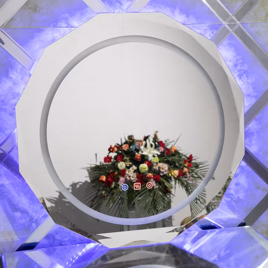 Usine taille personnalisée ovale rond Salon lumière vanité miroir salle de bains hôtel meubles décoratif LED miroir de bain intelligent